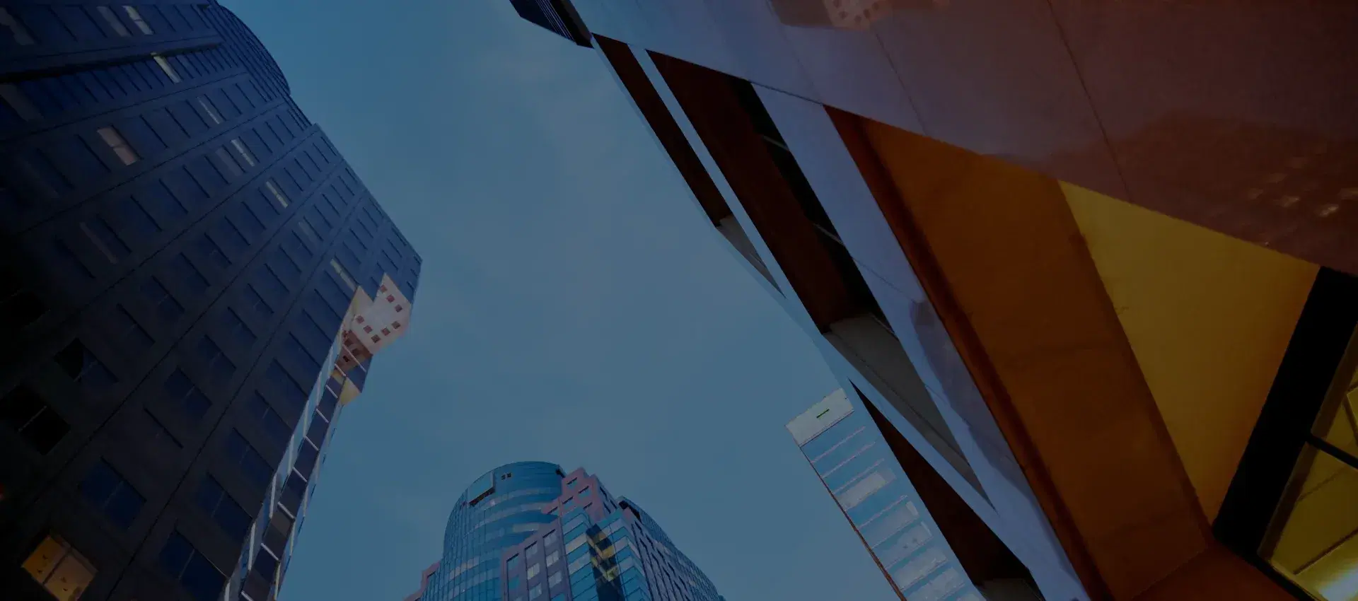 Helping Investment 
Banks _**Thrive**_